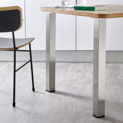 Pied de table et de snack...