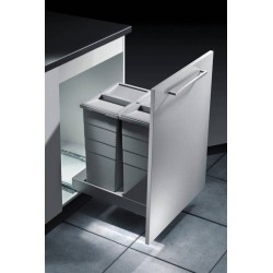 Poubelle pour tri sélectif 58L installée dans un meuble bas
